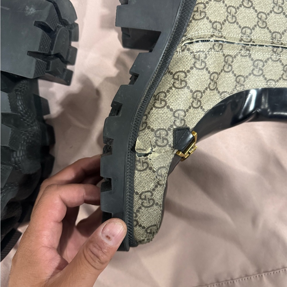 Gucci Beige GG Canvas & Black Patent Leather Combat Boots with Gold Hardware - Picture 5 of 10